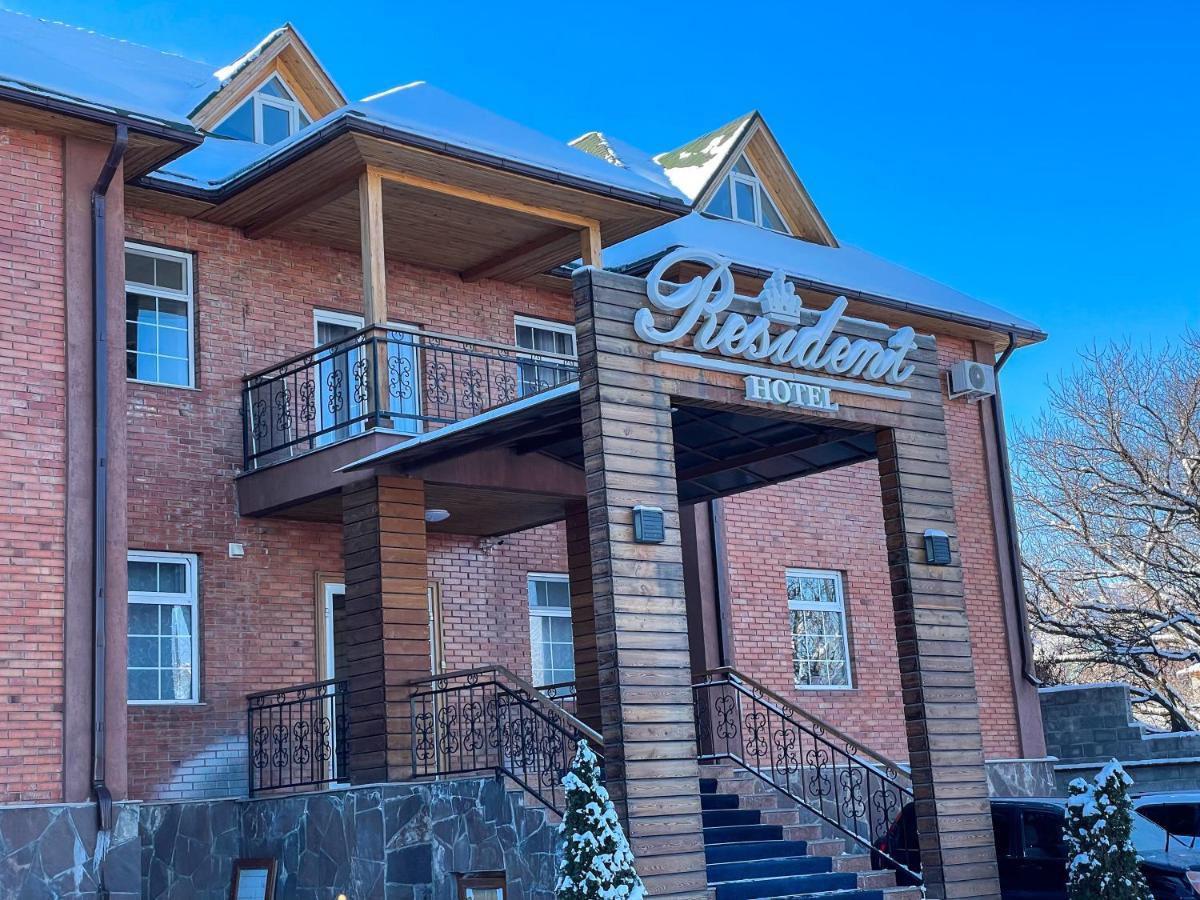 Resident Hotel Kaskelen Exterior photo