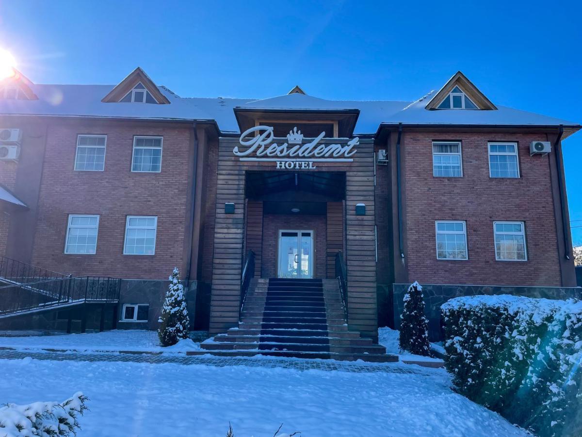 Resident Hotel Kaskelen Exterior photo